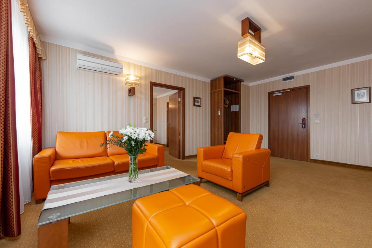 Dworek Morski Spa & Wellness Mielno  Εξωτερικό φωτογραφία